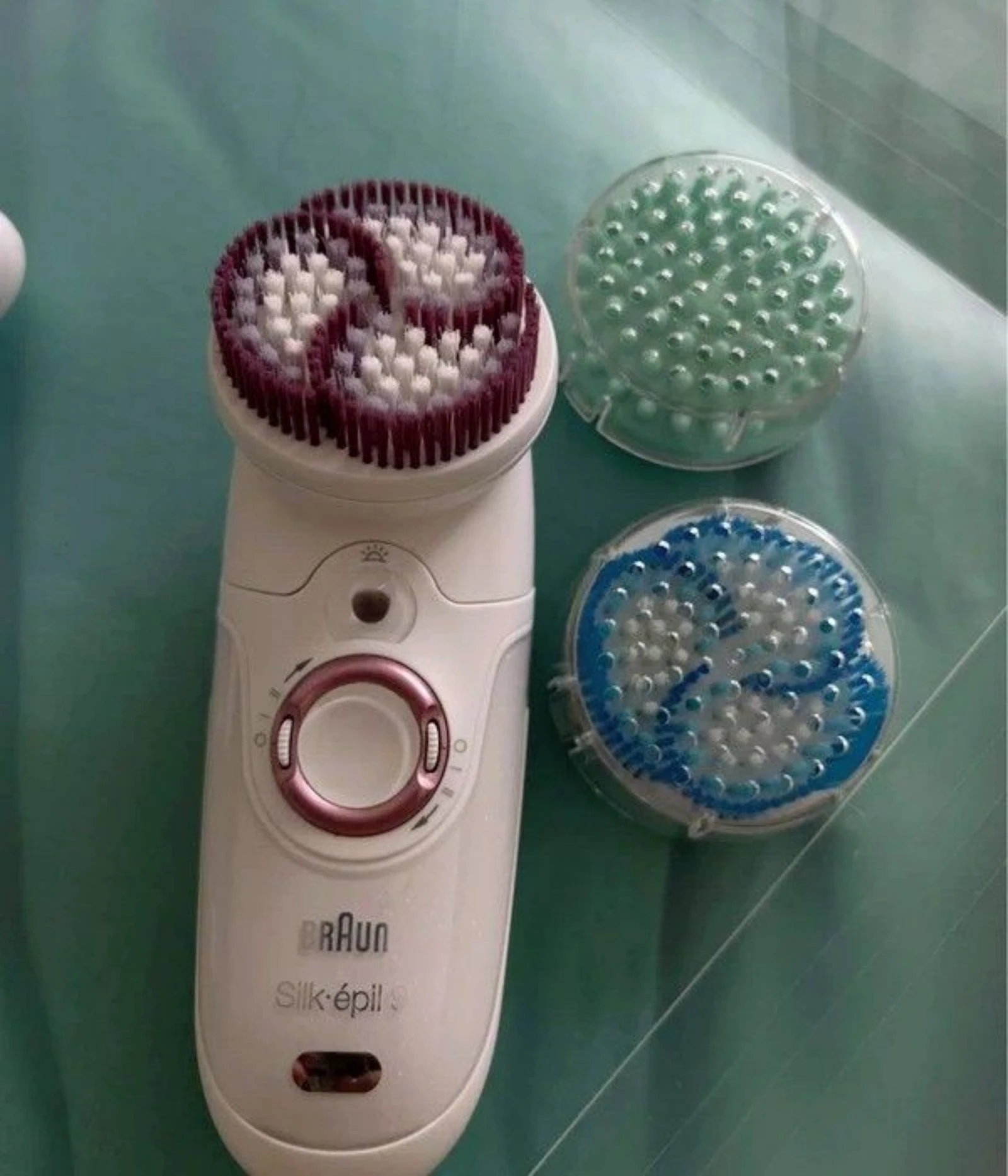 Schoonheidskit | Braun Silk-épil9 SkinSpa Draadloze epilator Wet&Dry Exfoliatiesysteem + accessoires – photo 5